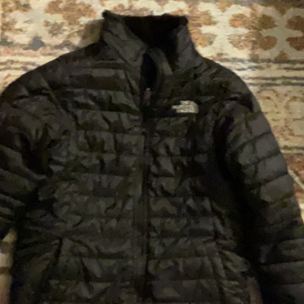 The North Face Quilted Black Reversible Jacket size girls large